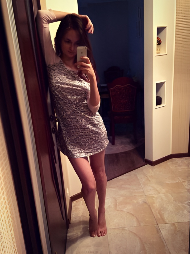 Эвелина привлекальеная девушка из Дубны цена от 2500 руб