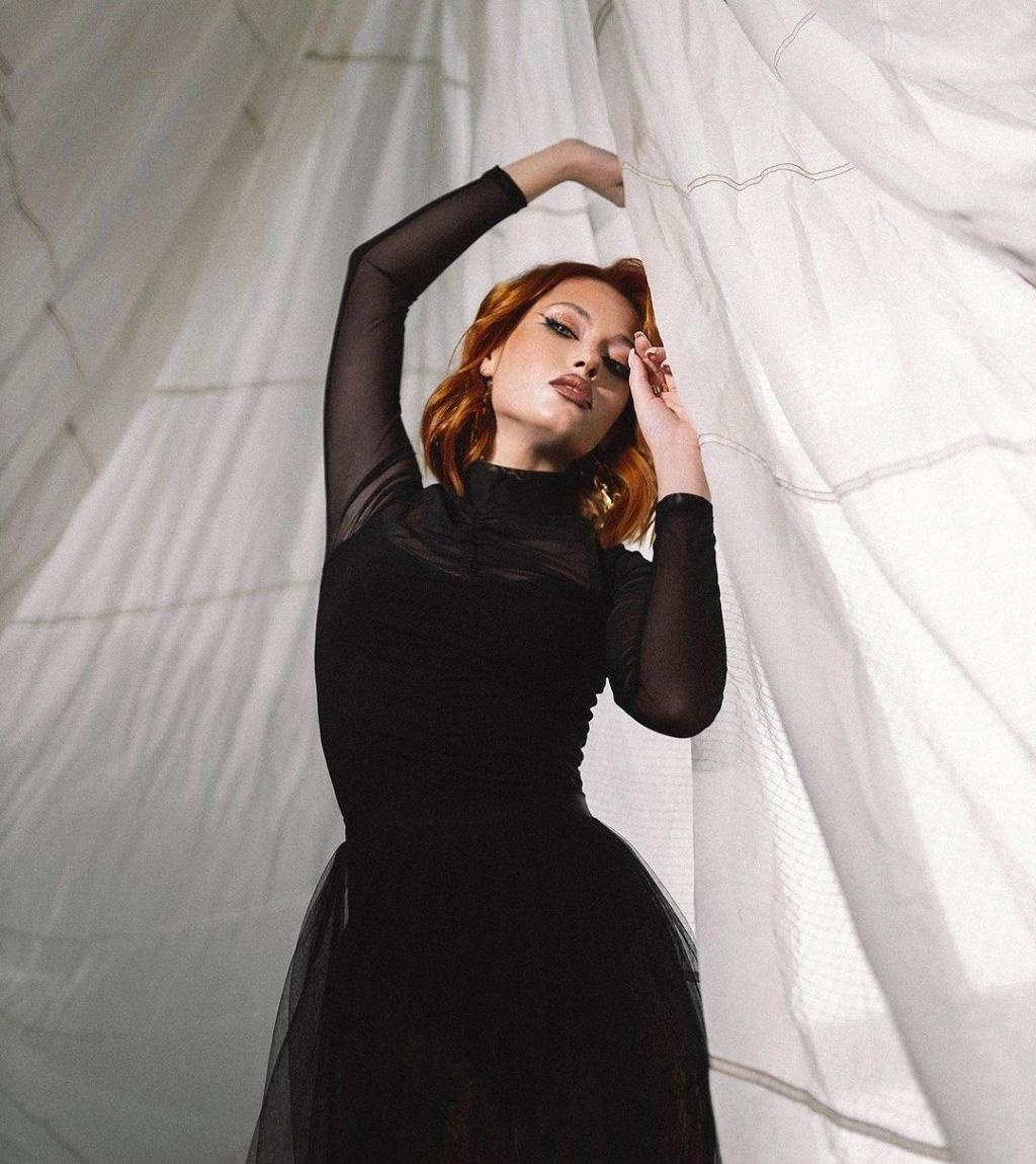 Элла привлекальеная девушка из Дубны цена от 10000 руб