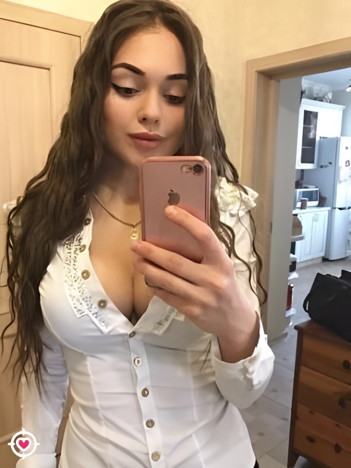 Индивидуалка Ева, доступна для личного знакомства от 10000 руб