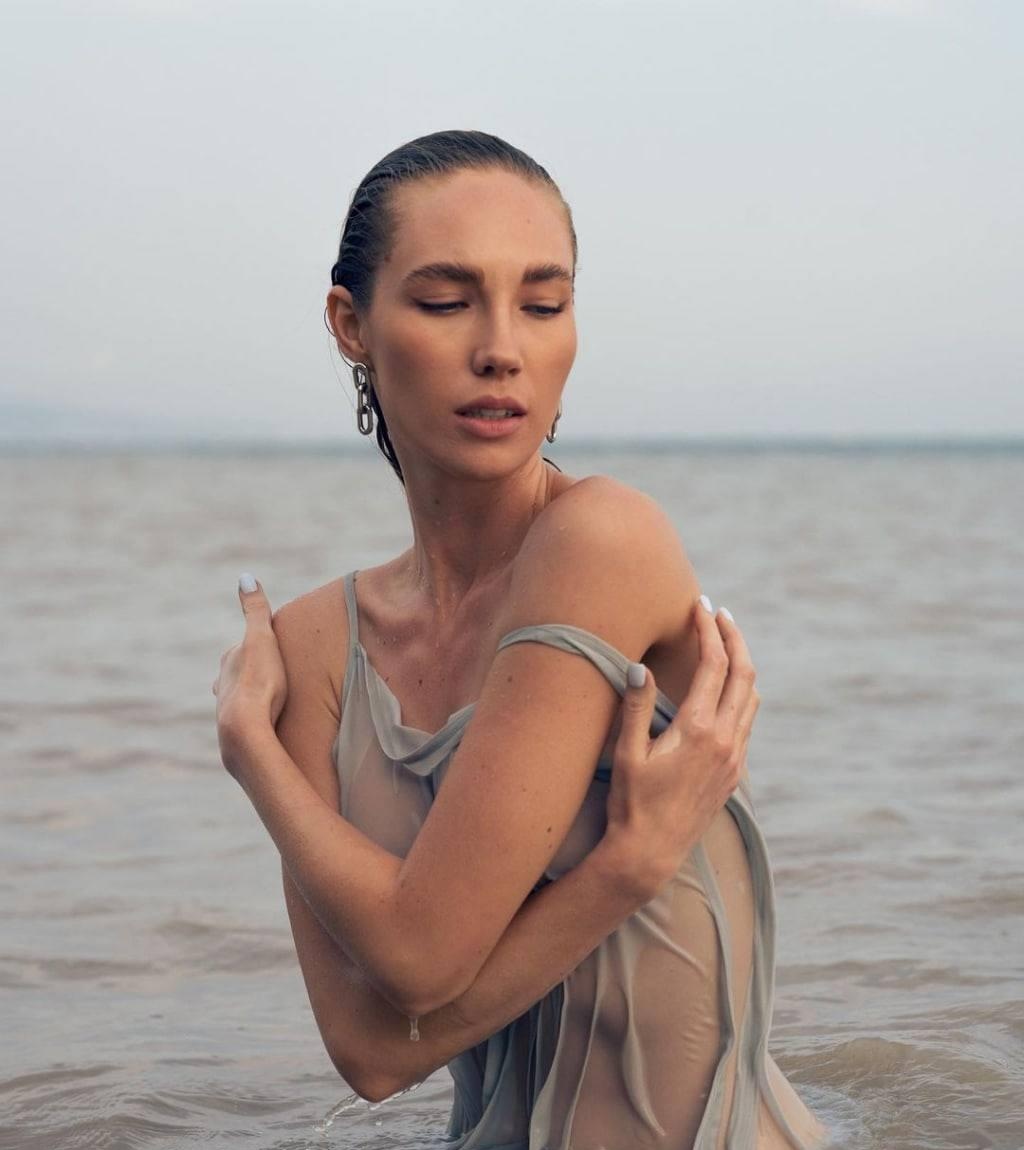 Индивидуалка Энни, доступна для личного знакомства от 6000 руб