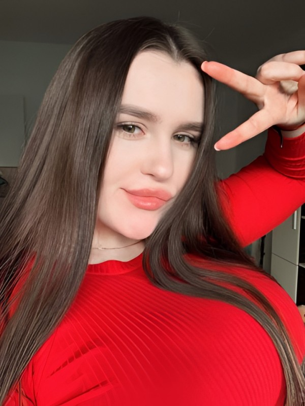 Лилия привлекательная девушка из Дубны цена от 4000 руб