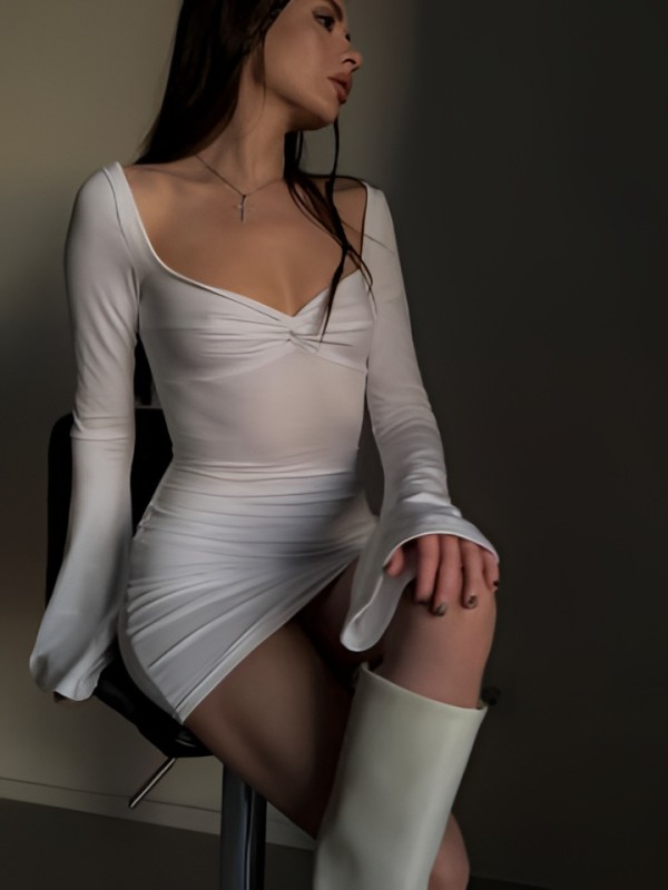 Ульяна привлекательная девушка из Дубны цена от 1500 руб