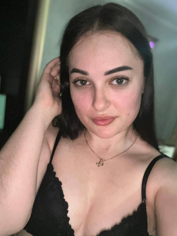 Инна привлекательная девушка из Дубны цена от 3000 руб