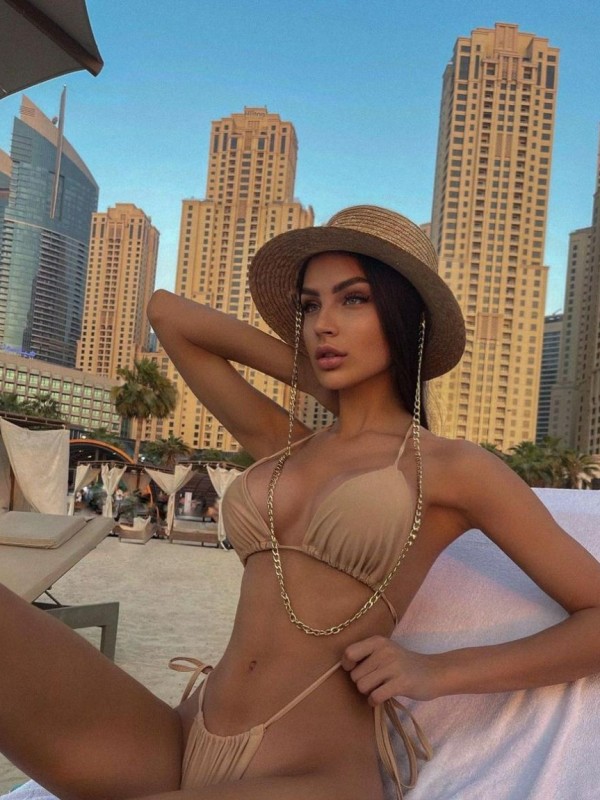 Олечка привлекательная девушка из Дубны цена от 3000 руб