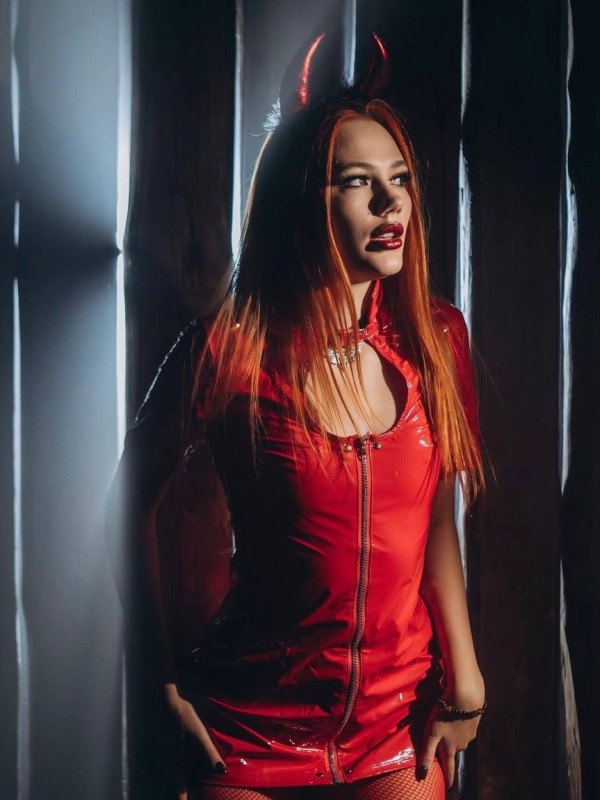 Дамира привлекательная девушка из Дубны цена от 4000 руб